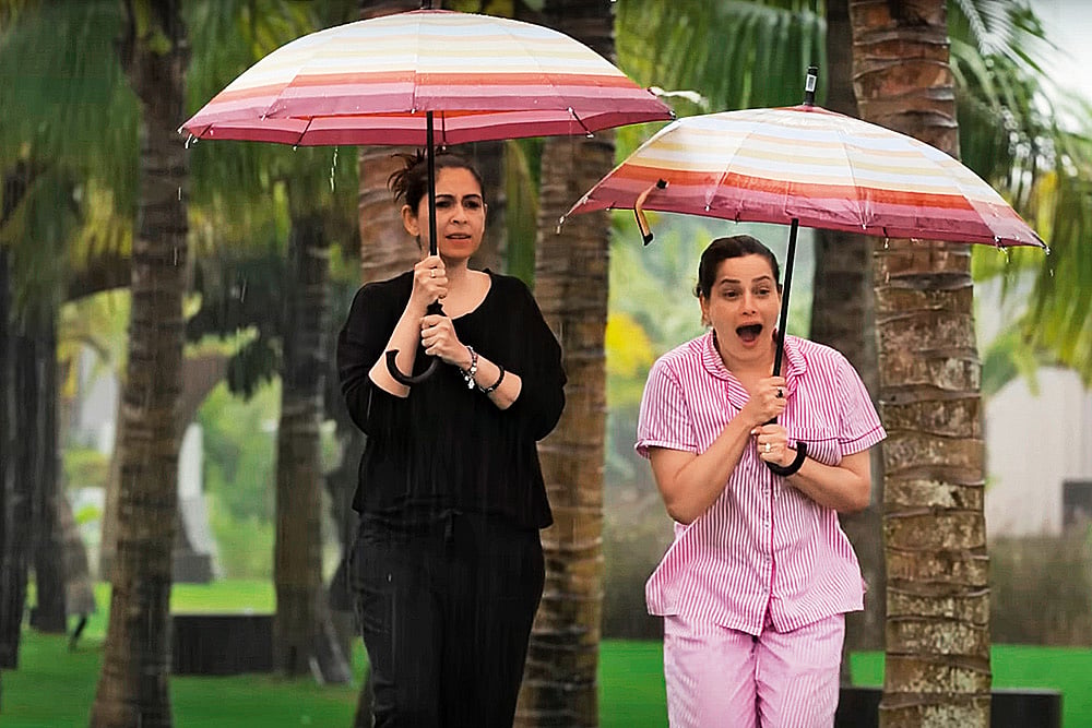 Delhi Fab Vs Bolly Glam: Snapshots from Fabulous Lives 