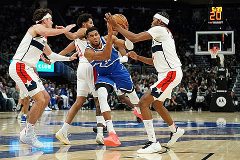 Wizards Bucks Basketball