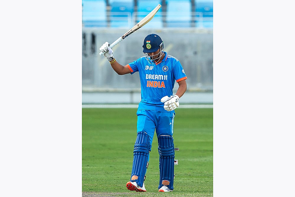 Emirates Asia Cup U-19 Cricket India vs Pakistan photo: Nikhil Kumar 