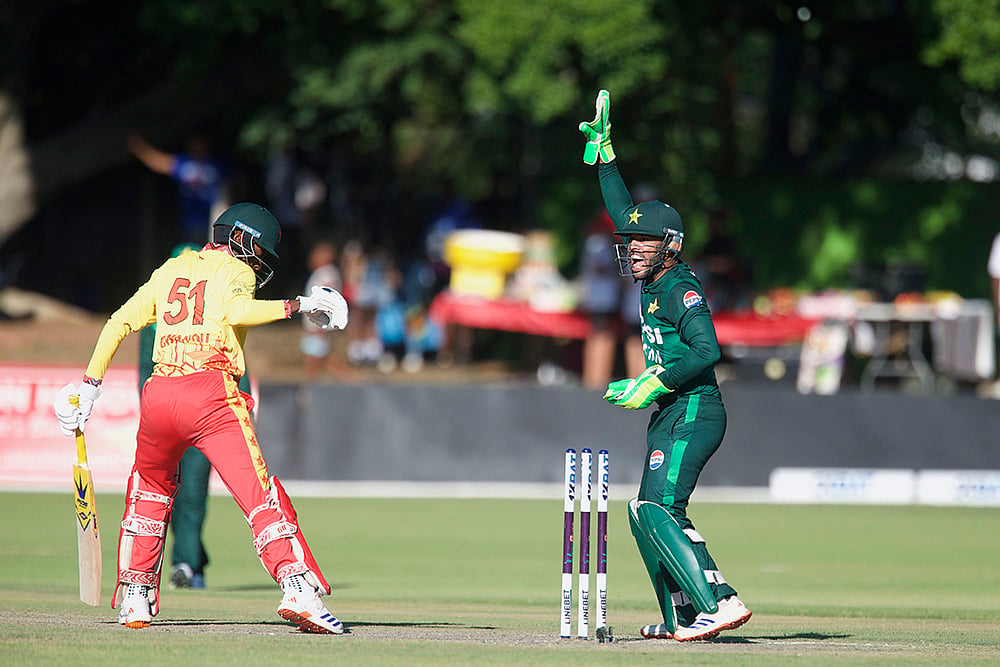 Zimbabwe vs Pakistan T20I Cricket match at Queens Sports Club in Bulawayo photo: Sufiyan Mugeem 