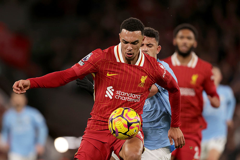 English Premier League soccer Liverpool vs  Manchester City football photo: Trent Alexander-Arnold 