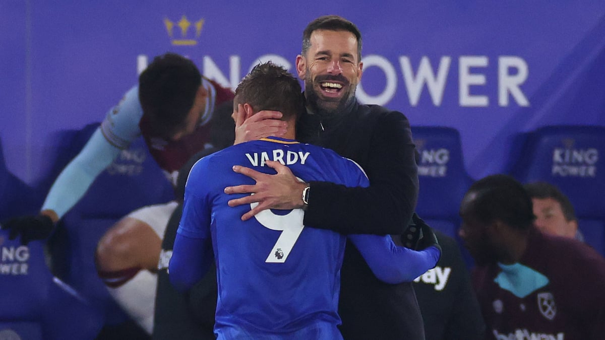 Ruud van Nistelrooy and Jamie Vardy celebrate against West Ham on Tuesday