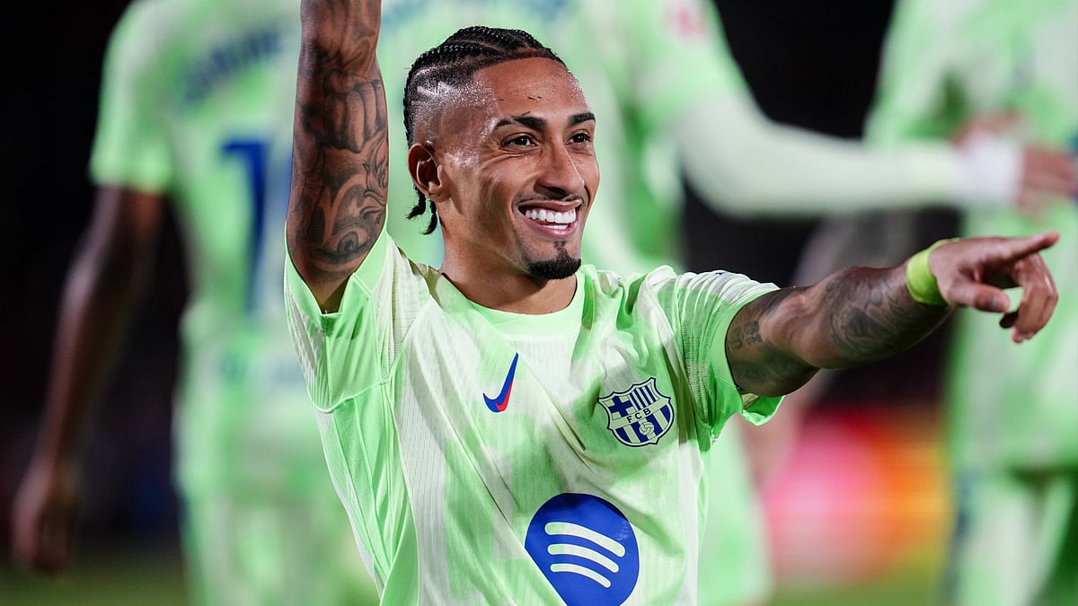 Raphinha celebrates after scoring against Real Mallorca