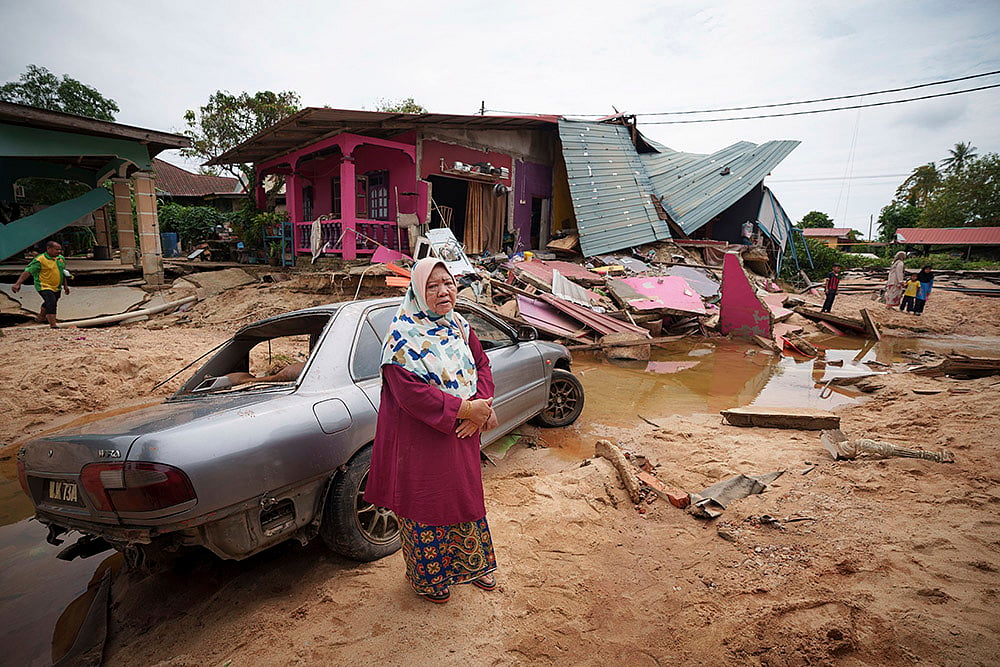 Floods wreak havoc in Malaysia photos: 7