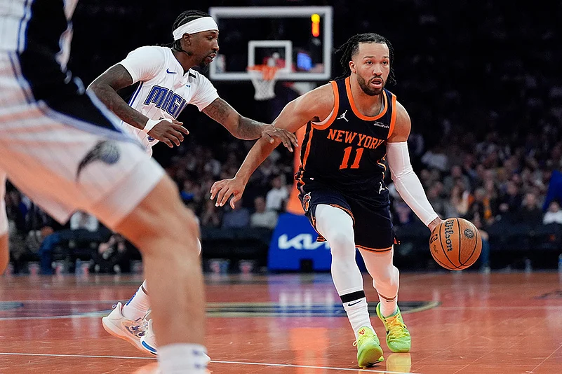 NBA Cup 2024 New York Knicks vs Orlando Magic basketball match gallery: Jalen Brunson