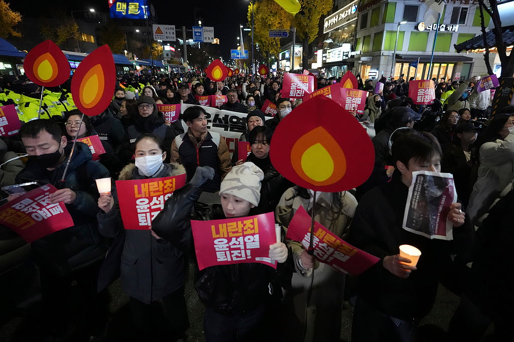 | Photo: AP : South Korea Calls For Yoon Suk Yeol's Impeachment After Sudden Martial Law 