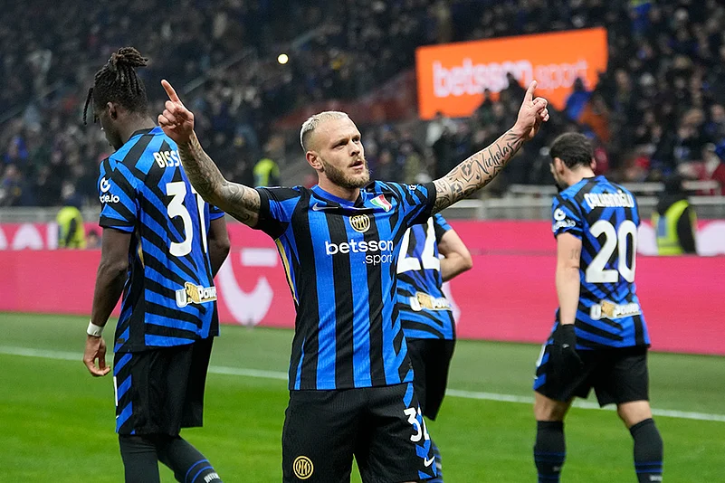 Italy Serie A 2024-25 soccer Inter Milan Vs Parma football Photo gallery: Federico Dimarco