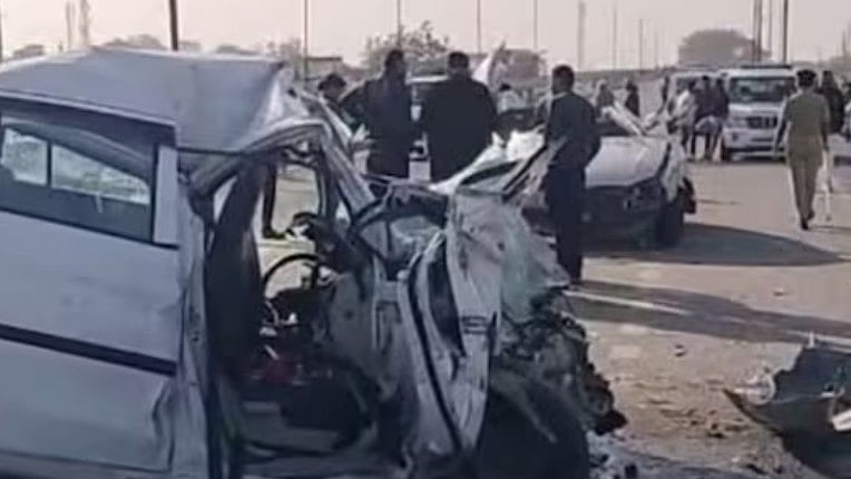 Seven Killed In Car Crash | Gujarats Junagarh