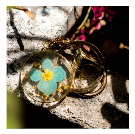 Frizzy dazzle keychain