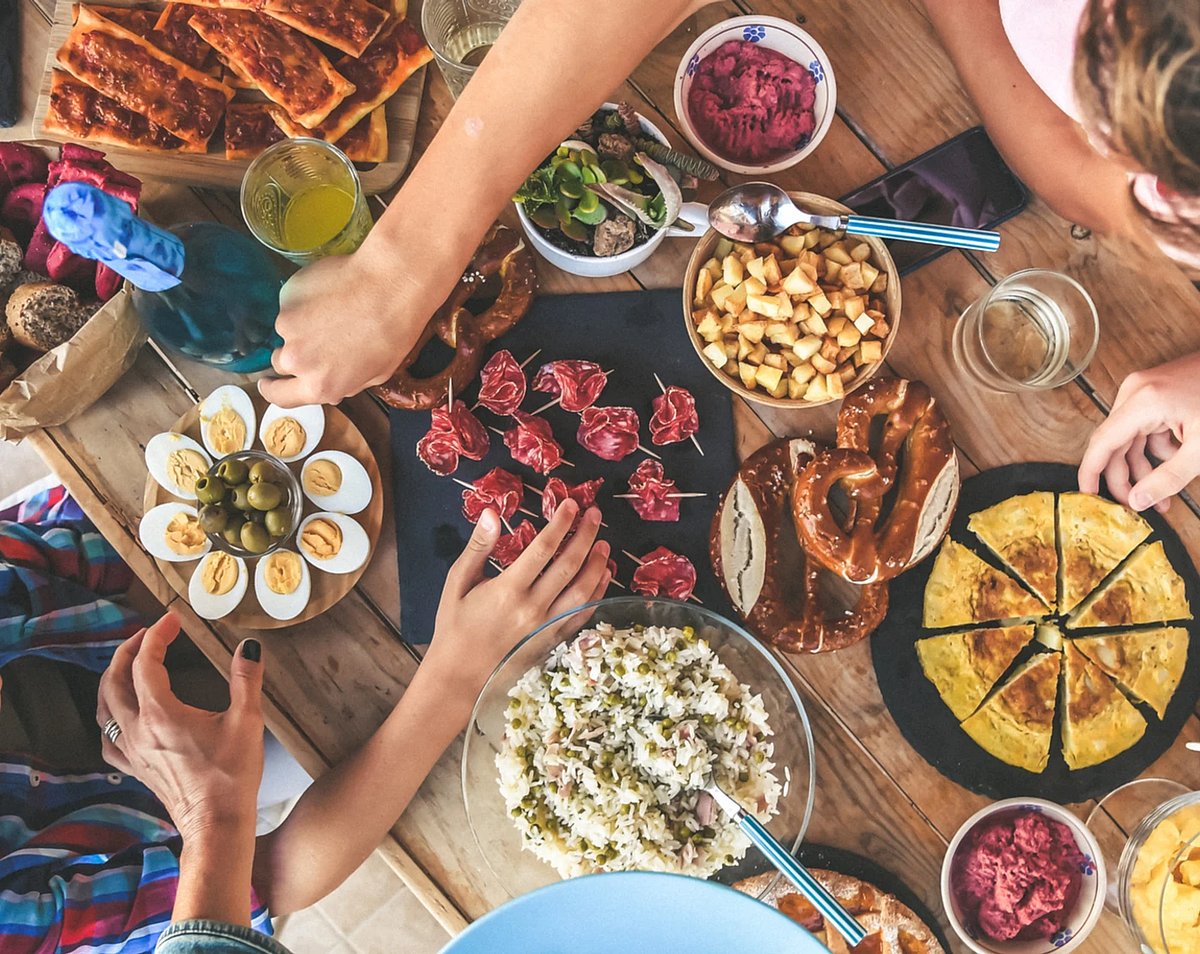 Hosting a Potluck