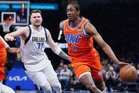 NBA Cup quarterfinals: Thunder forward Jalen Williams (8) drives in front of Mavericks guard Luka Doncic