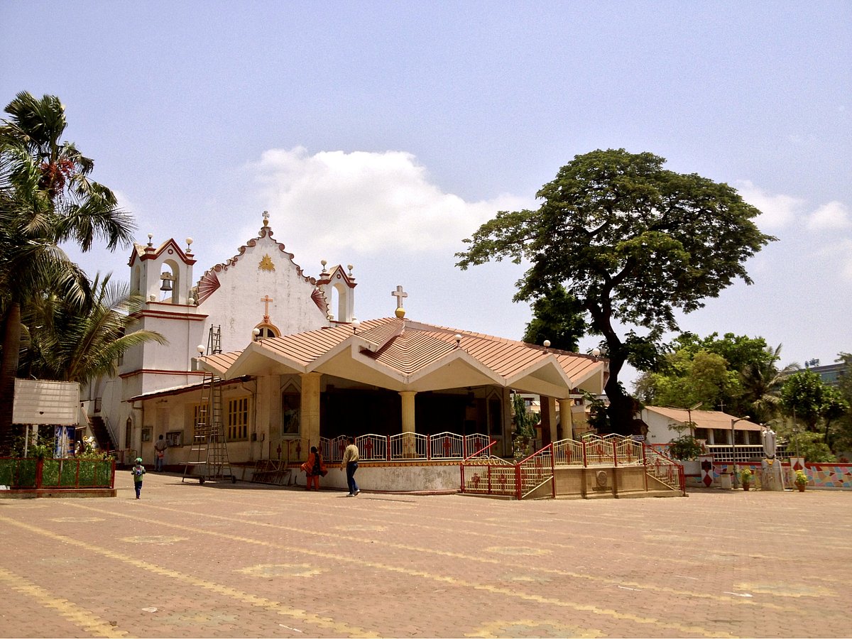 Holy Cross Church, Kurla