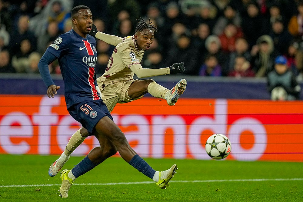 UEFA Champions League soccer PSG Vs FC Red Bull Salzburg football match pics: Dorgeles Nene