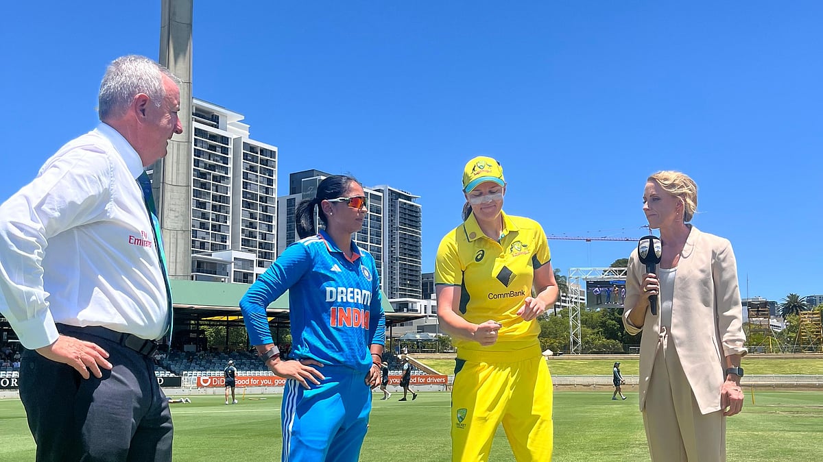 Photo: X | BCCI Women : IND-W Vs AUS-W, 3rd ODI - Toss.