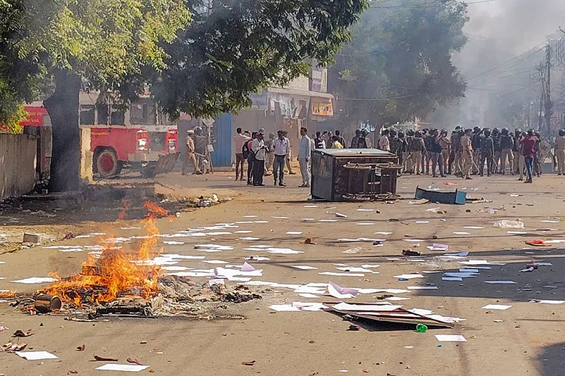 Vandalisation Of Constitution