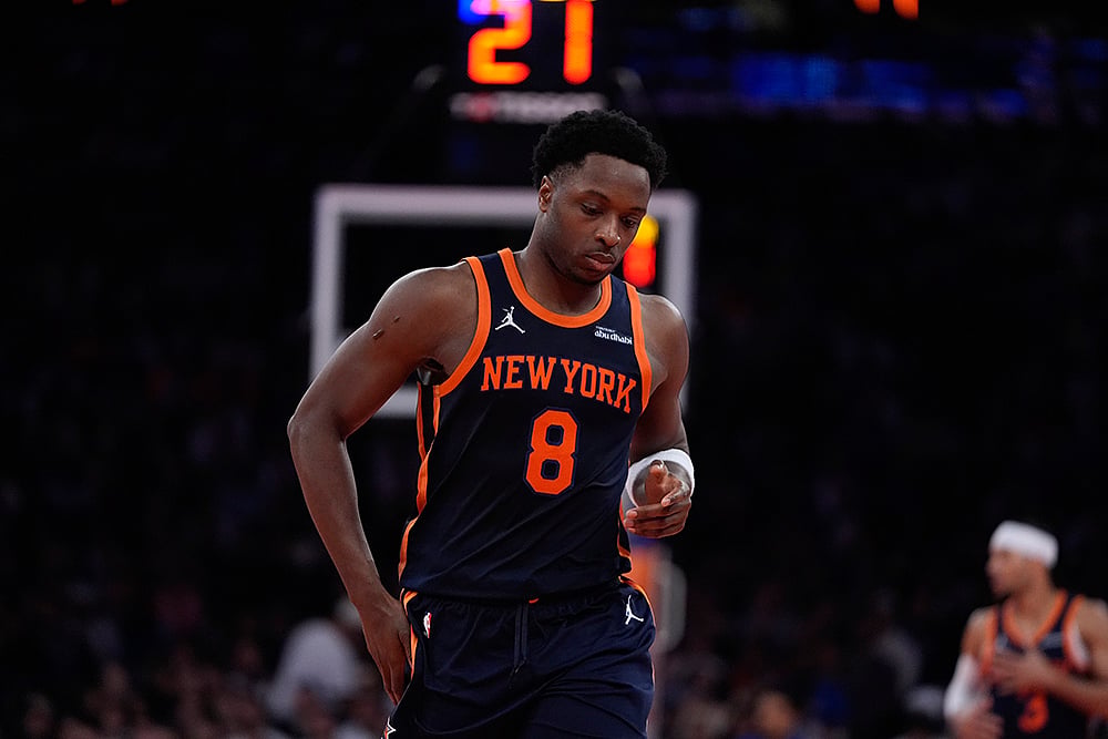 NBA Cup Quarter-Final New York Knicks Vs Atlanta Hawks basketball game pics:  OG Anunoby