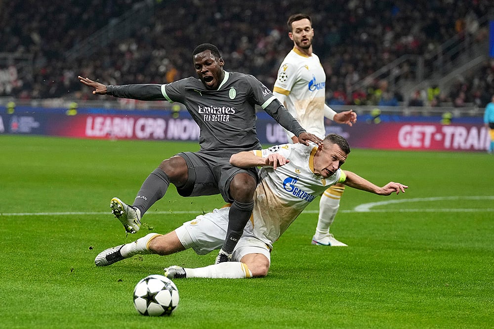 UEFA Champions League soccer AC Milan and Red Star Belgrade football match photos: Uros Spajic