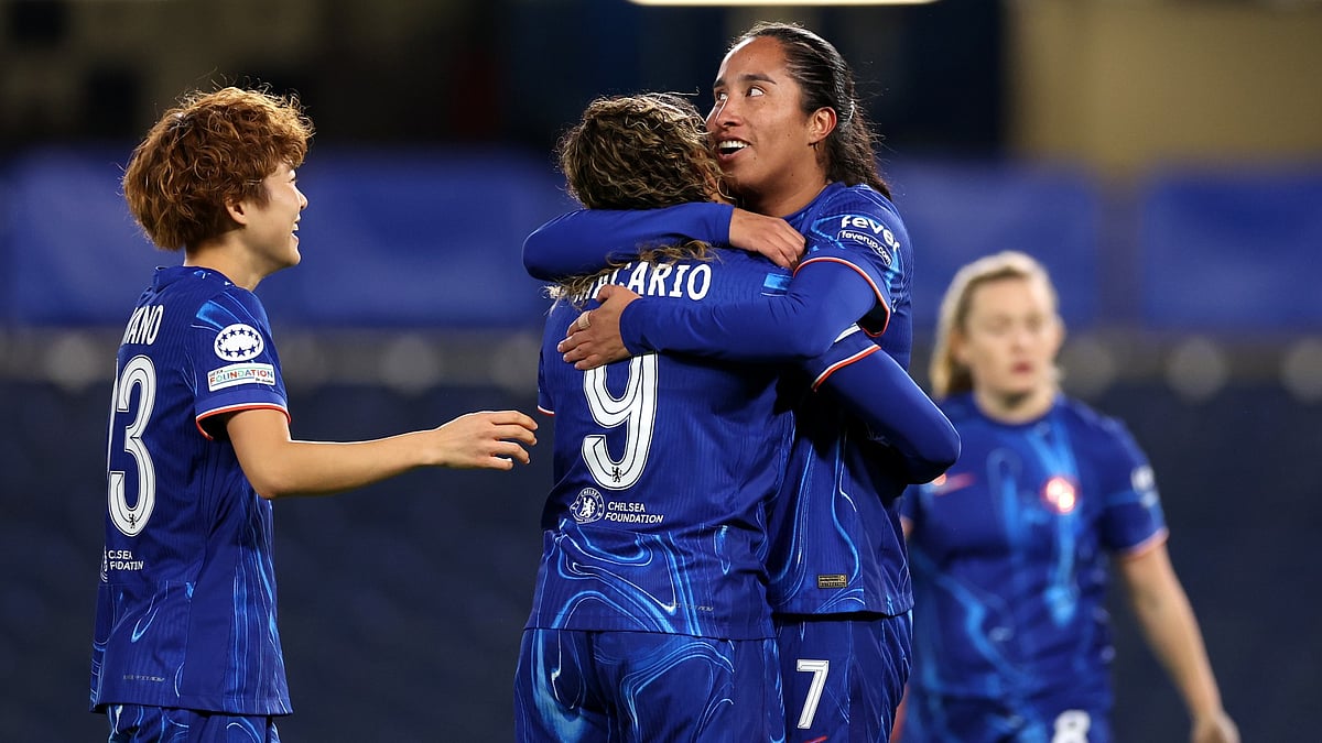 Chelsea crushed Twente on Wednesday