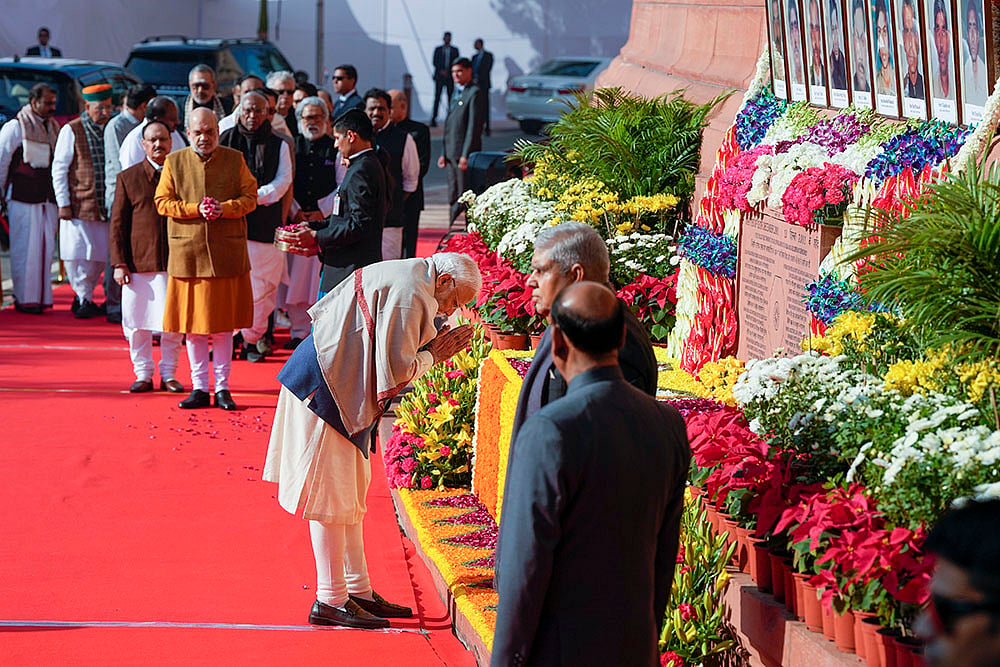 | Photo: PTI/Ravi Choudhary : Parliament Attack Anniversary: Narendra Modi pays tribute to the martyrs