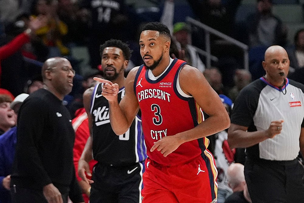 Sacramento Kings vs New Orleans Pelicans NBA basketball game photos: CJ McCollum