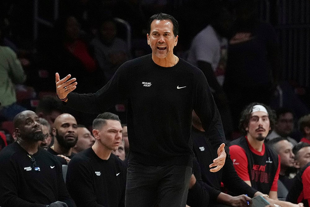 Toronto Raptors vs Miami Heat NBA basketball game photos: Erik Spoelstra