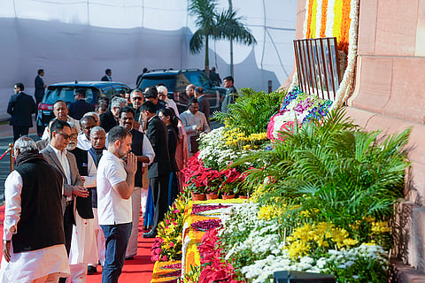 Parliament Attack Anniversary: Rahul Gandhi pays tribute to the martyrs 