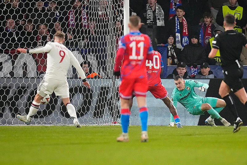 UEFA Europa League soccer Manchester United vs Viktoria Plzen football gallery: Rasmus Hojlund