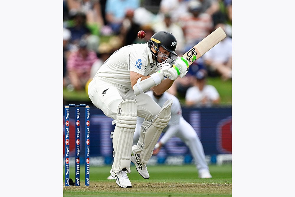 New Zealand vs England 3rd Test Cricket match Day 1 photo: Tom Latham 