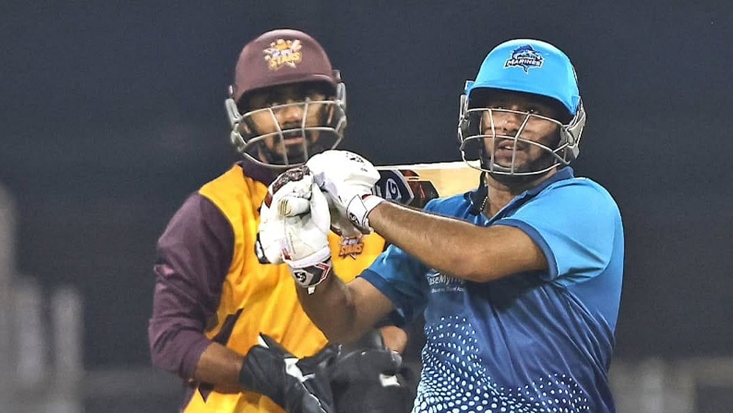 Southern Spartans in action.  - Big Cricket League 