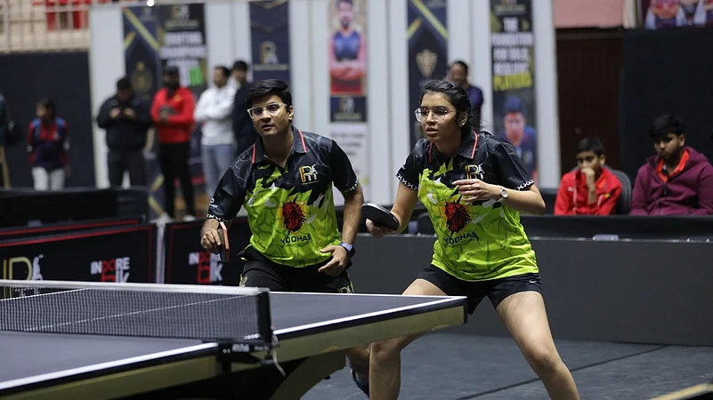 Table-tennis-league