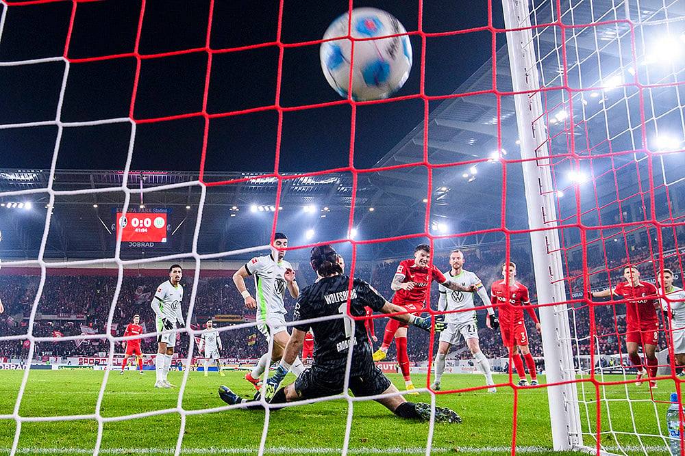 Germany Soccer Bundesliga 2024-25 SC Freiburg and VfL Wolfsburg football match pics: Lukas Kübler