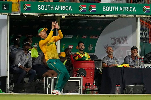 RSA Vs PAK, 2nd T20I: South Africa's Rassie van der Dussen takes a catch