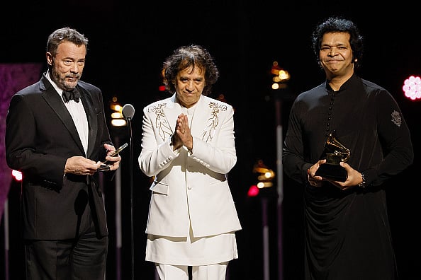 | Photo: Robert Gauthier / Los Angeles Times via Getty Images : Zakir Hussain at the 66th Grammy Awards Premiere Ceremony