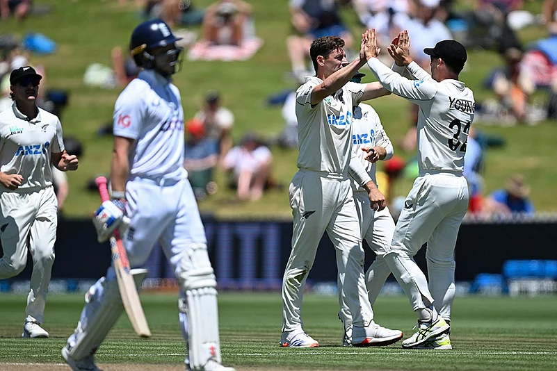 New Zealand Vs England 3rd Test cricket match photos: Matt Henry