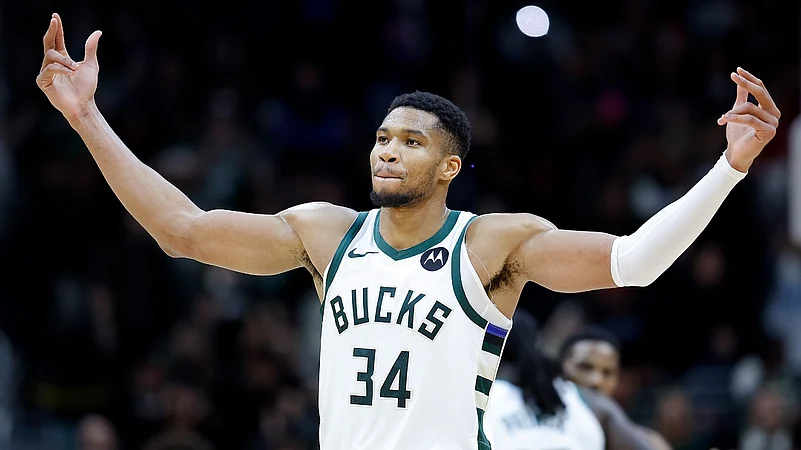Milwaukee-Bucks-Giannis-Antetokounmpo