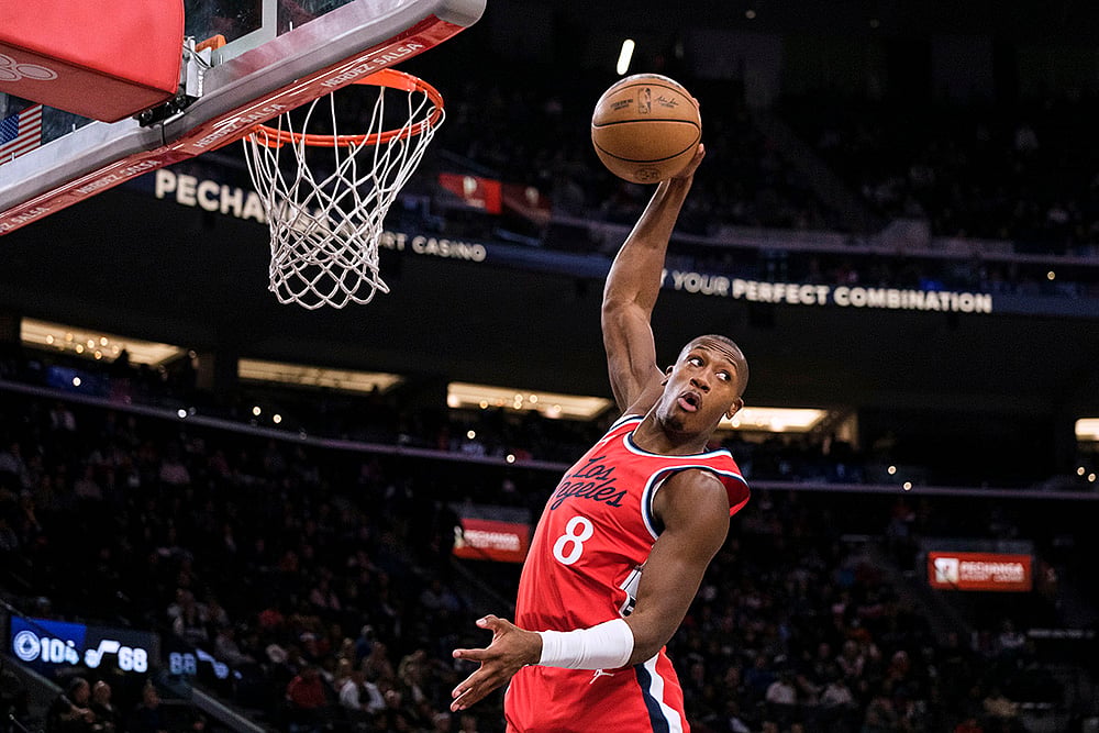 NBA 2024-25 Los Angeles Clippers Vs Utah Jazz basketball game pics: Kris Dunn