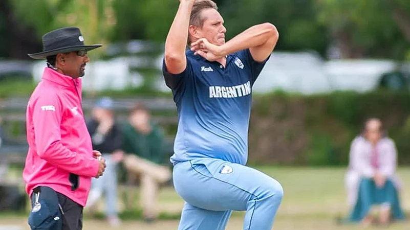 Argentina seamer Hernan Fennell.