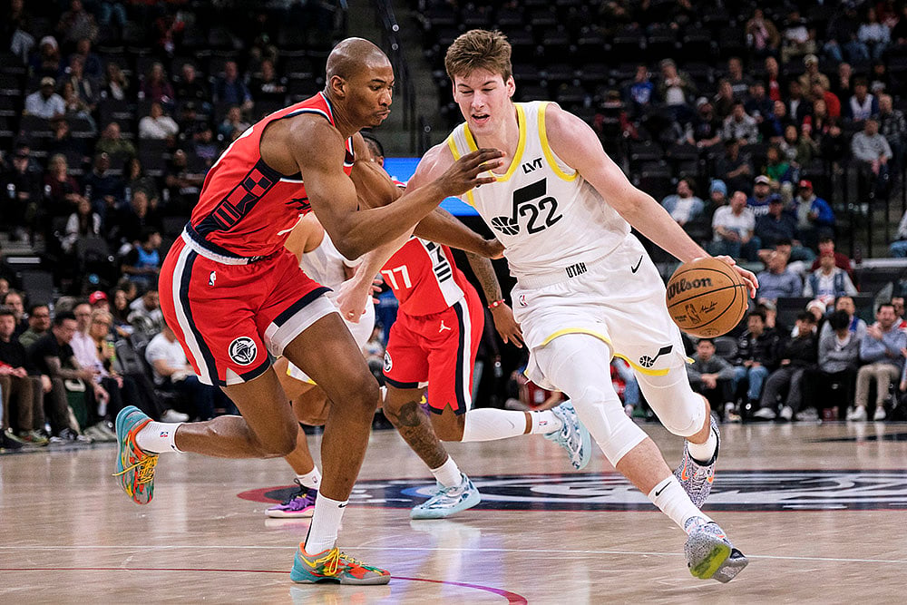 NBA 2024-25 Los Angeles Clippers Vs Utah Jazz basketball game pics: Kyle Filipowski