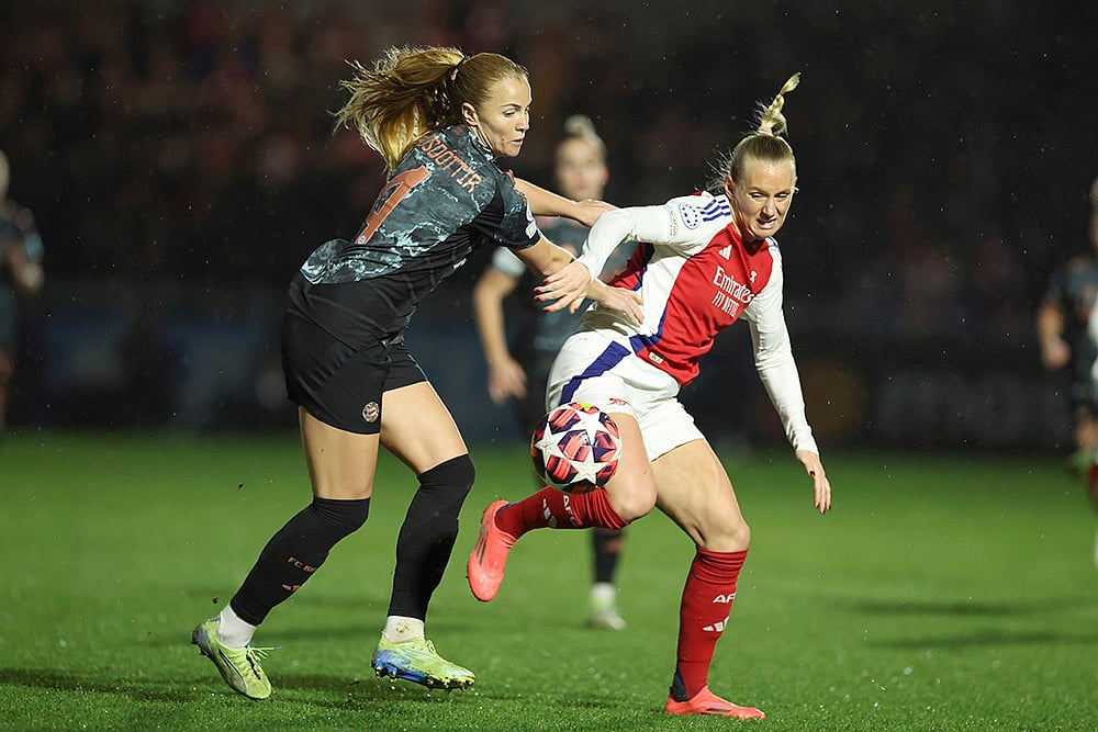 UEFA Womens Champions League soccer Arsenal Women vs FC Bayern Women photos: Stina Blackstenius