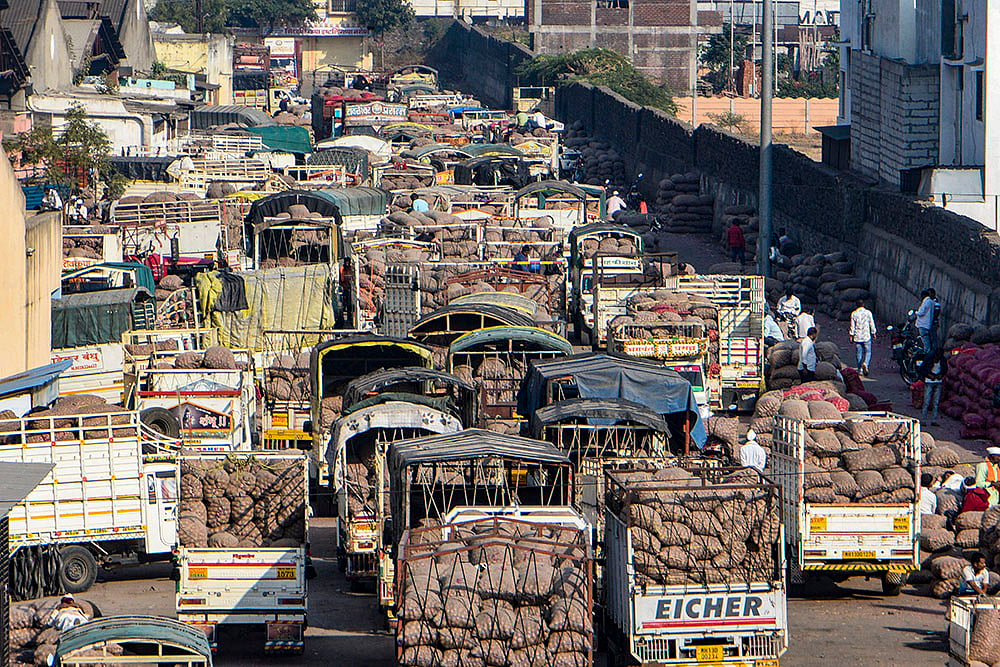 Mathadi workers bandh
