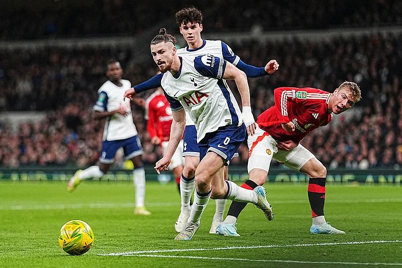 English League Cup quarterfinal soccer Tottenham and Manchester United football photos: Archie Gray