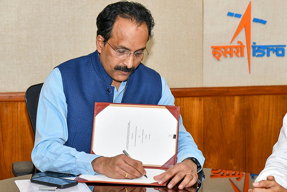 ISRO-ESA contract signing
