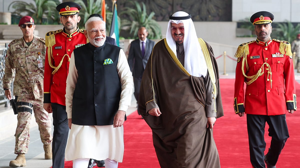 | Photo: MEA on X : PM Receives Guard Of Honour; Hails 'Multifaceted' Ties | Day 2 Highlights