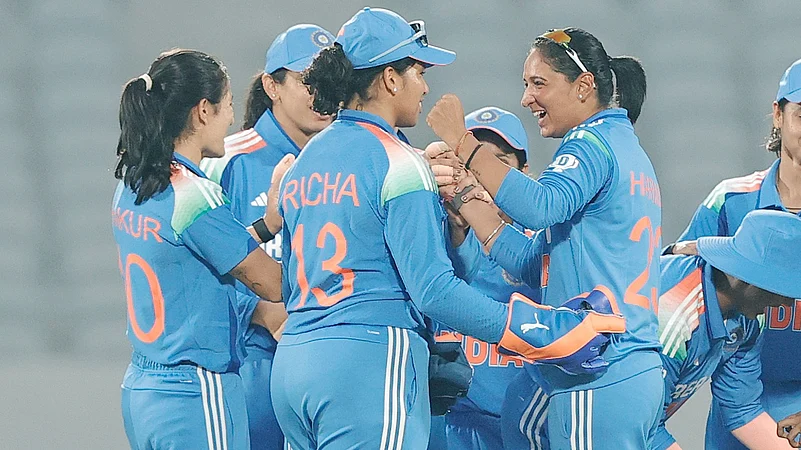 India celebrate the wicket of West Indies captain Hayley Matthews during the first ODI