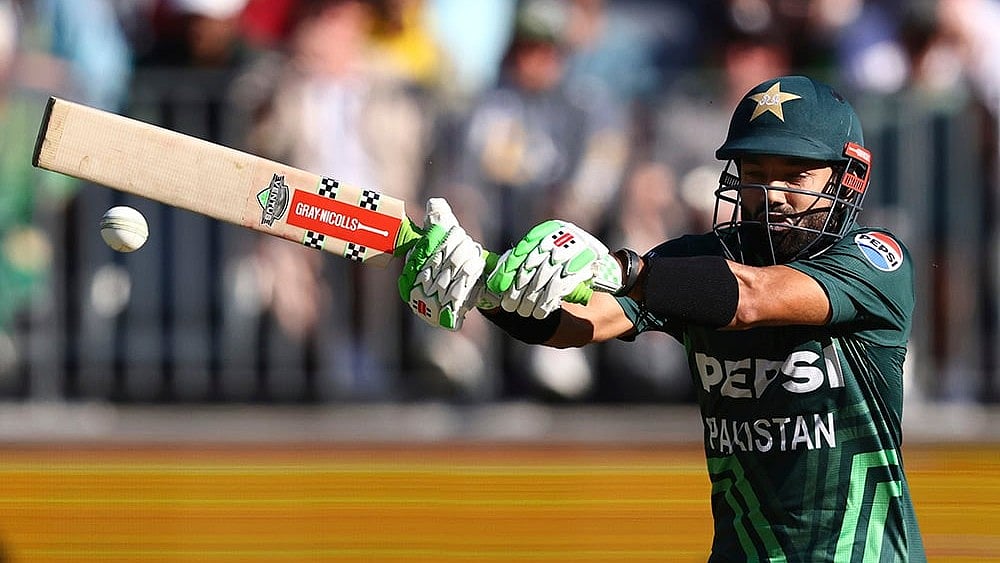 AUS Vs PAK, 3rd ODI: Pakistan's Mohammad Rizwan bats against Australia - | Photo: AP/Trevor Collens