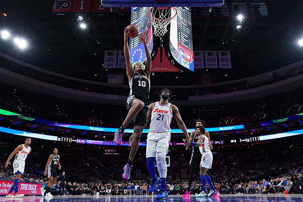 Spurs 76ers Basketball Joel Embiid