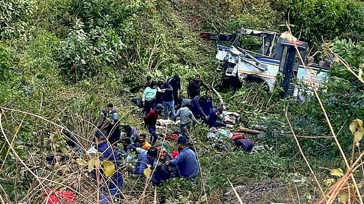 tehri bus accident