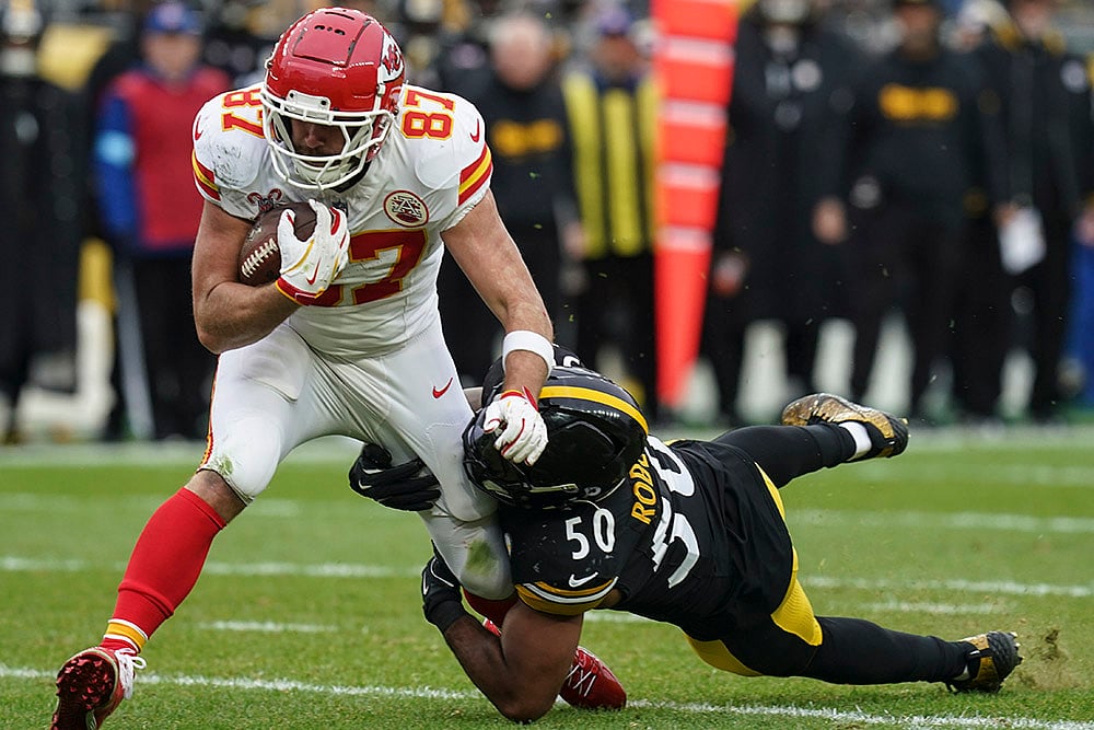 NFL Kansas City Chiefs vs Pittsburgh Steelers Football pics: Elandon Roberts