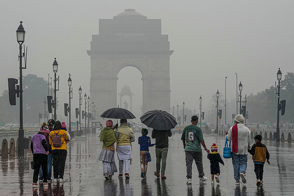 Weather: Rain in Delhi