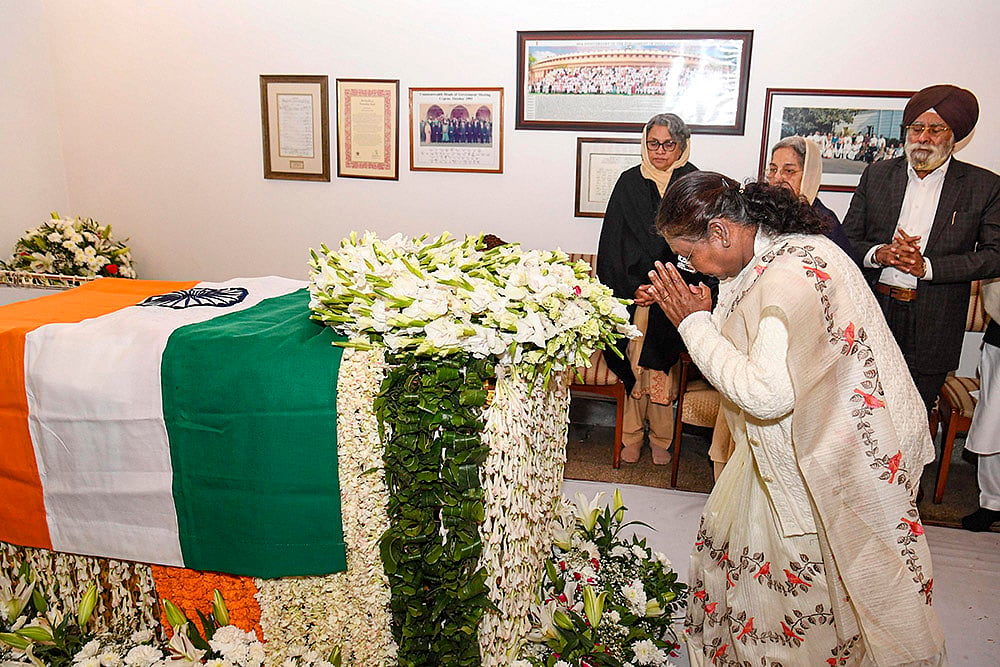 Prez Murmu pays tribute to Manmohan Singh